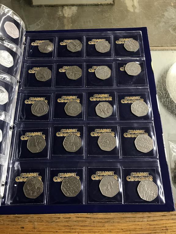 Two boxes of coins, to include eight Change Checker files of various coins, including collectors £ - Image 20 of 106