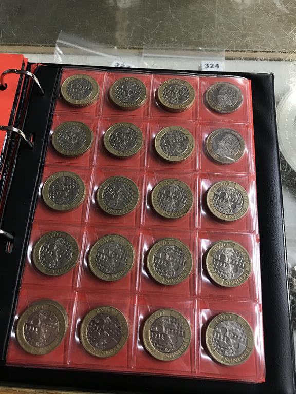 Two boxes of coins, to include eight Change Checker files of various coins, including collectors £ - Image 104 of 106