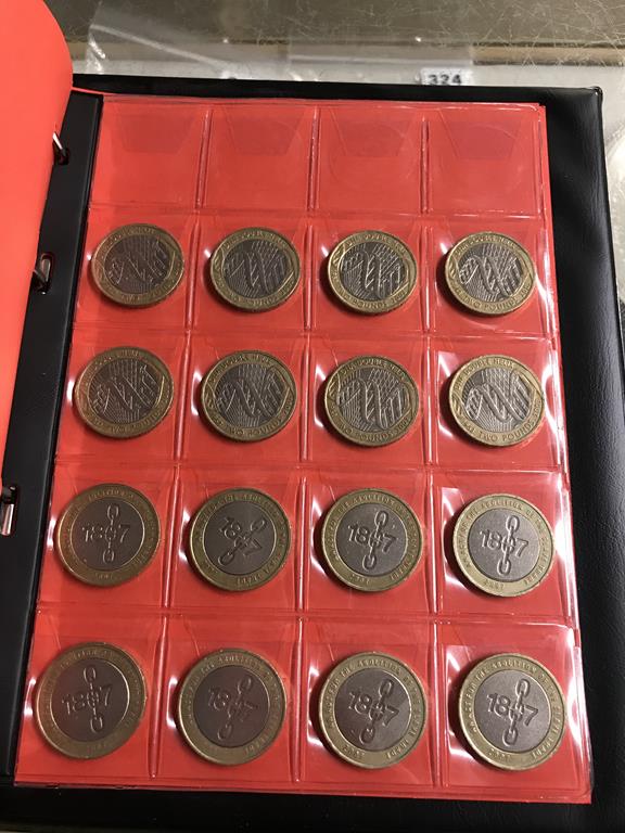 Two boxes of coins, to include eight Change Checker files of various coins, including collectors £ - Image 106 of 106