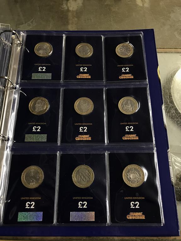 Two boxes of coins, to include eight Change Checker files of various coins, including collectors £ - Image 15 of 106