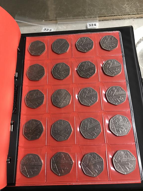 Two boxes of coins, to include eight Change Checker files of various coins, including collectors £ - Image 84 of 106