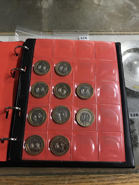 Two boxes of coins, to include eight Change Checker files of various coins, including collectors £ - Image 46 of 106