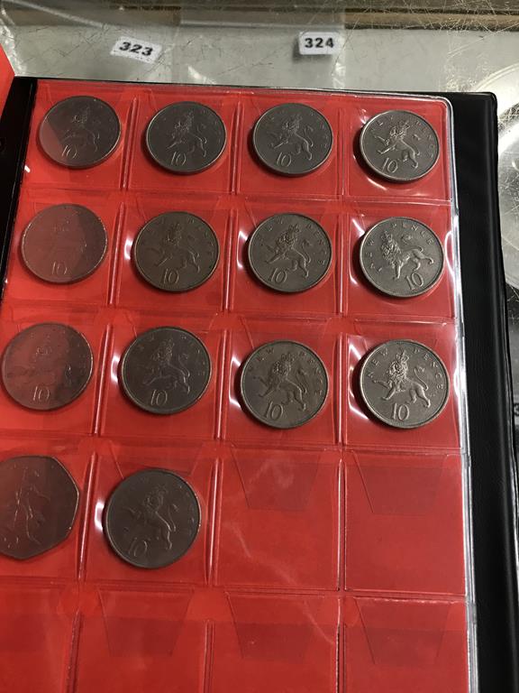 Two boxes of coins, to include eight Change Checker files of various coins, including collectors £ - Image 81 of 106