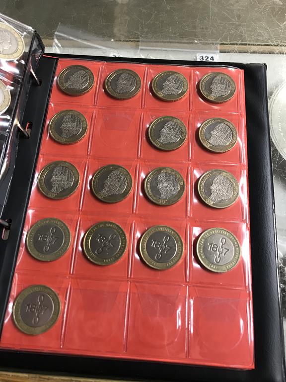 Two boxes of coins, to include eight Change Checker files of various coins, including collectors £ - Image 105 of 106