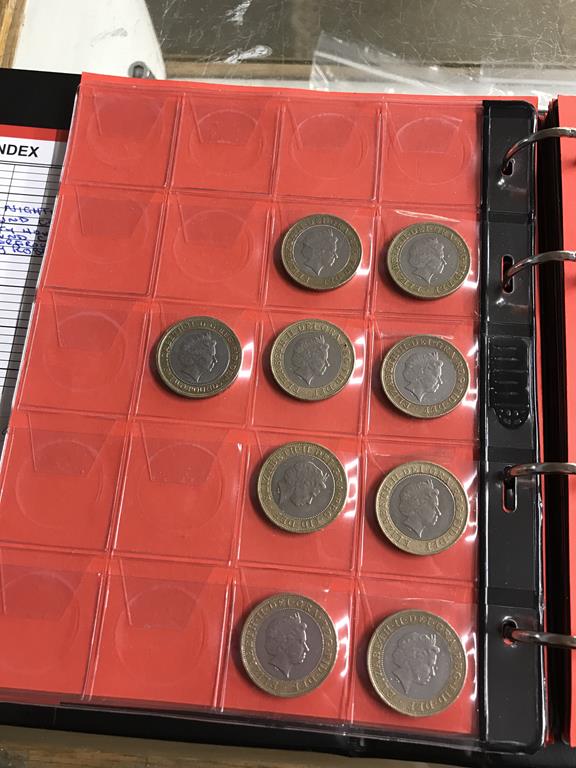 Two boxes of coins, to include eight Change Checker files of various coins, including collectors £ - Image 47 of 106