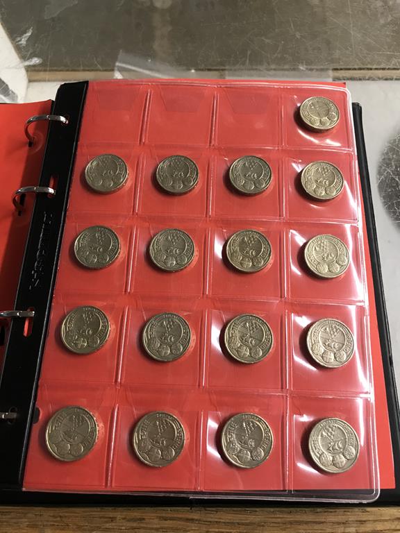 Two boxes of coins, to include eight Change Checker files of various coins, including collectors £ - Image 86 of 106