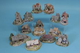 Fourteen Lilliput Lane cottages, 'Moonlight Cove', 'La Maselle De Nadaillac, Hebridean Hame', 'O'