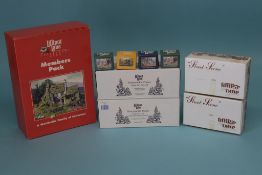 Ten Lilliput Lane, 'Street Scene', two 'Honeysuckle Plaques', four miniature 'Lilliput Lane