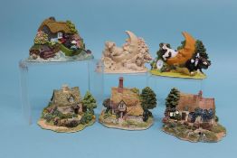 Six Lilliput Lane, 'Summer Days', two 'Owl and the Pussycat', 'Hey Diddle Diddle', 'Shades of