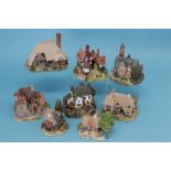 Eight Lilliput Lane cottages, 'Jaghutte', 'Woodman's Retreat', 'Ship Inn', 'Saxon Cottage', 'La