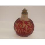 19th century Chinese snuff bottle with single over