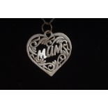 9ct Gold heart necklace, Mum