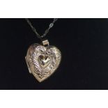 9ct Gold locket necklace