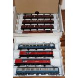 Bachmann collectors club carriages