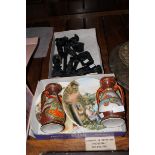 Collection of African carvings, pair of Japanese v