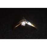 9ct Gold ring set with clear stone Size O