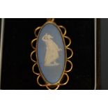 9ct Gold Wedgwood pendant