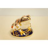 Royal crown derby toad with gold stopper