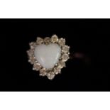 9ct Gold ring heart shaped oval & clear stones Siz