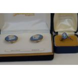 Pair of Wedgwood jasper cufflinks & jasper ring