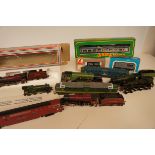 Collection OO gauge railway engines and others