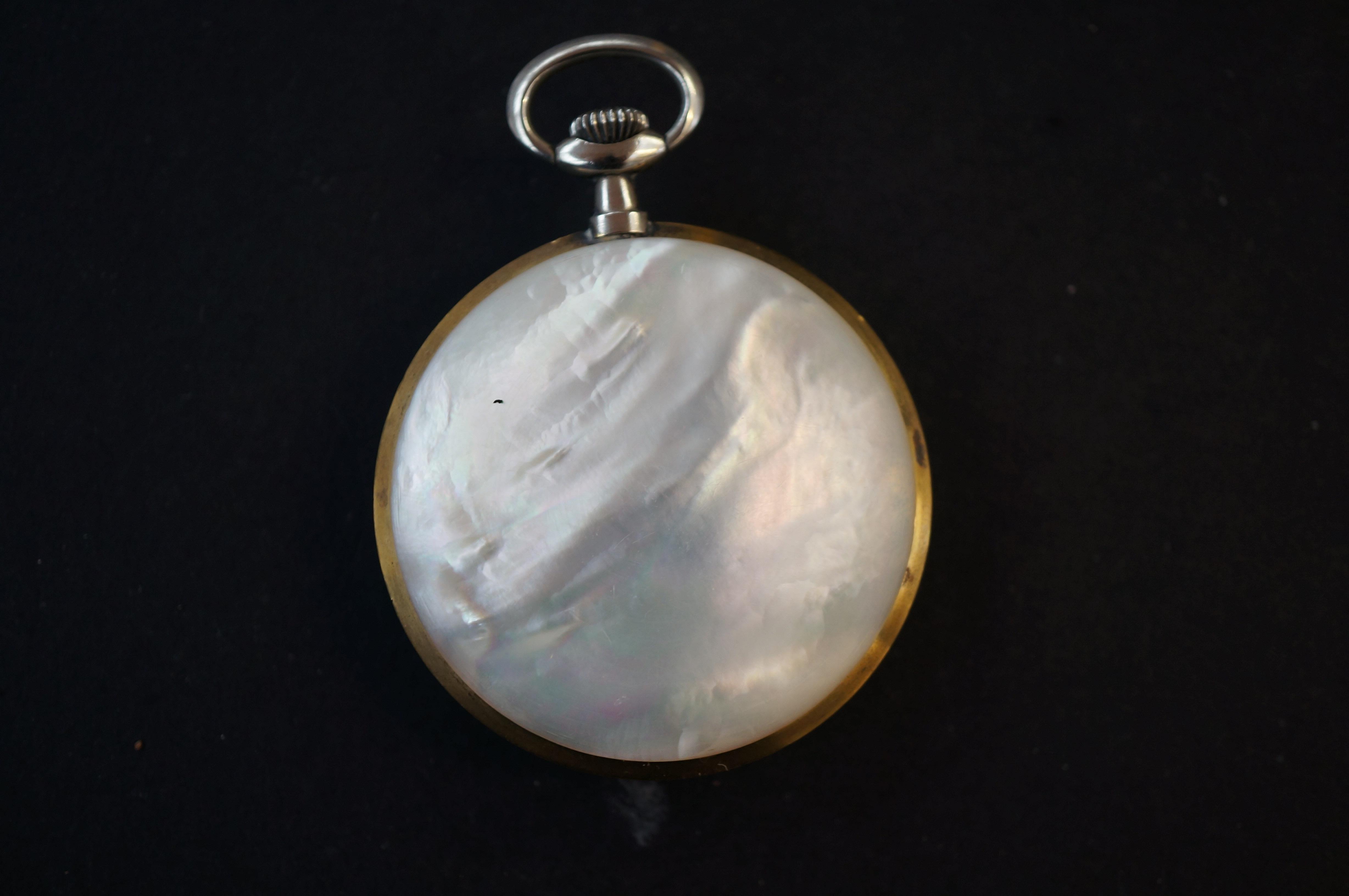 Locust mother of pearl pocket watch - currently ti - Image 2 of 2