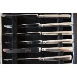 Set of silver Mappin & Webb knives, fully hallmark