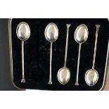 5x Silver spoons in case