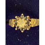 9ct gold ring set with diamond & sapphires Size M