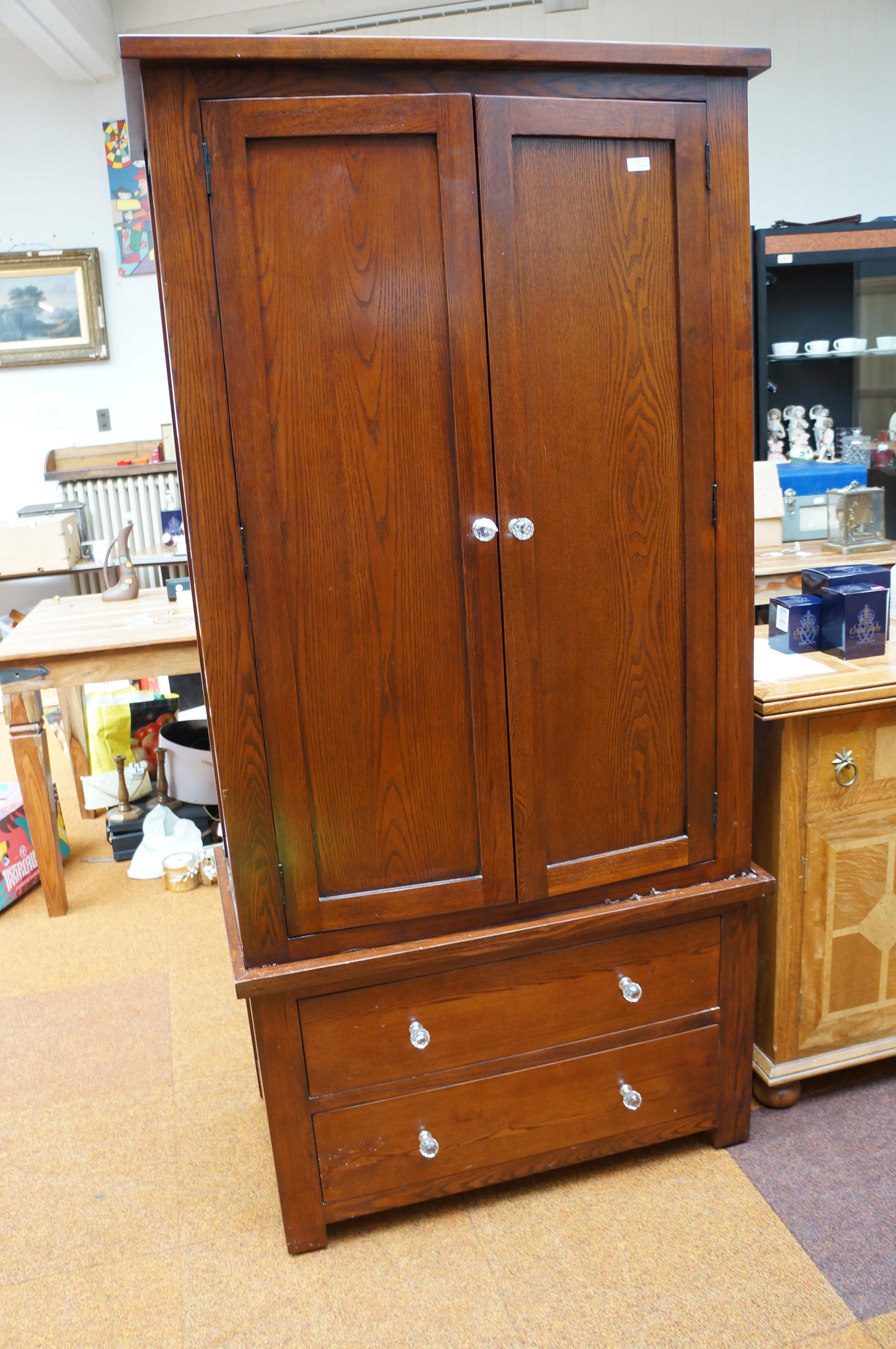 Very good quality wardrobe with 2 lower drawers.