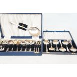 2x Cased flatware sets