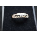 9ct Gold ring set with sapphires & diamonds Weight