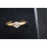 9ct Gold ring set with diamonds Weight 2g Size O