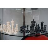 Resin White & black chess set