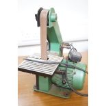 Motorised sander