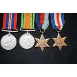 4 WWII medals