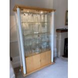 Very good quality display cabinet matching lot 110