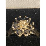 9ct gold ring set with sapphires & diamond Weight