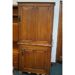 Large 2 piece linen press, possibly Georgian