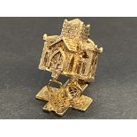 9ct Gold charm/pendant wedding chapel