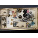 Collection of vintage costume jewellery