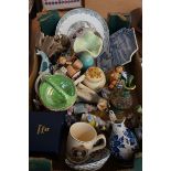 Box of ceramics to include Goebels, Mailing & Roya