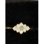 9ct Gold ring set with green stone & cz stones Wei