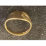 9ct Gold child signet ring