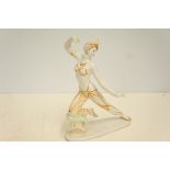 Hollohaza Kezzel Festett 4834 art deco figure