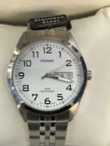 Pulsar gents wristwatch with day/date