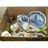 A box of assorted pottery