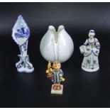 Four pieces of porcelain