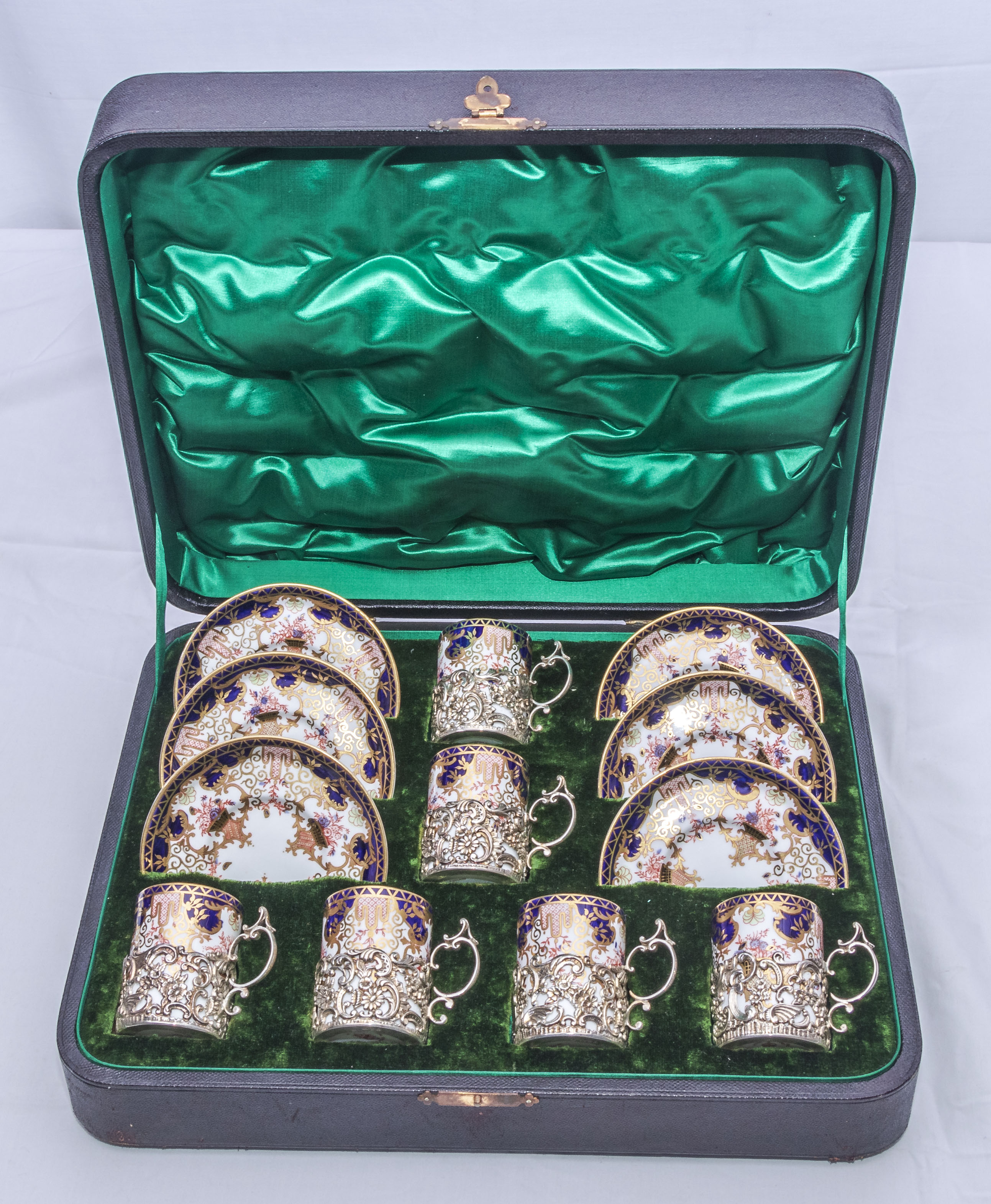 Royal Crown Derby silver mounted coffee cans and saucers in leather case - Image 3 of 4