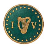 Irish Volunteers lapel badge. Scarce example by Quinn & Co, Belfast ; green enamel circle bearing